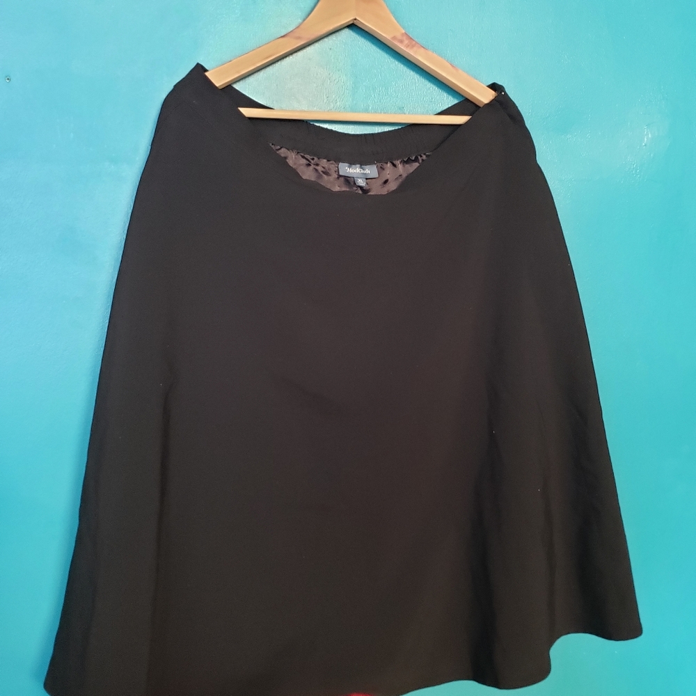 Modcloth Long Black Flowy Skirt, Size XL